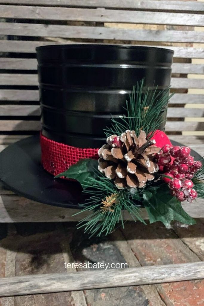 Dollar Tree Snowman Hat Centerpiece
