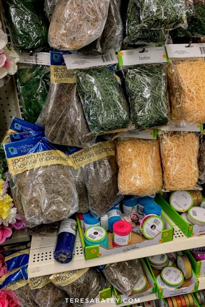 10 Must Haves From Dollar Tree For Crafting