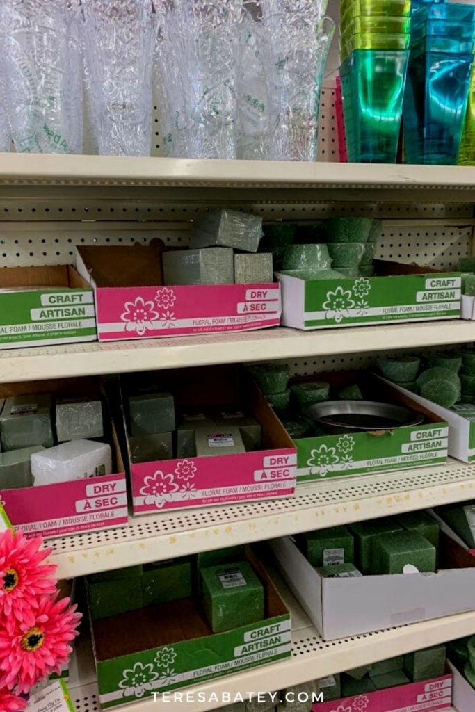 10 Must Haves From Dollar Tree For Crafting