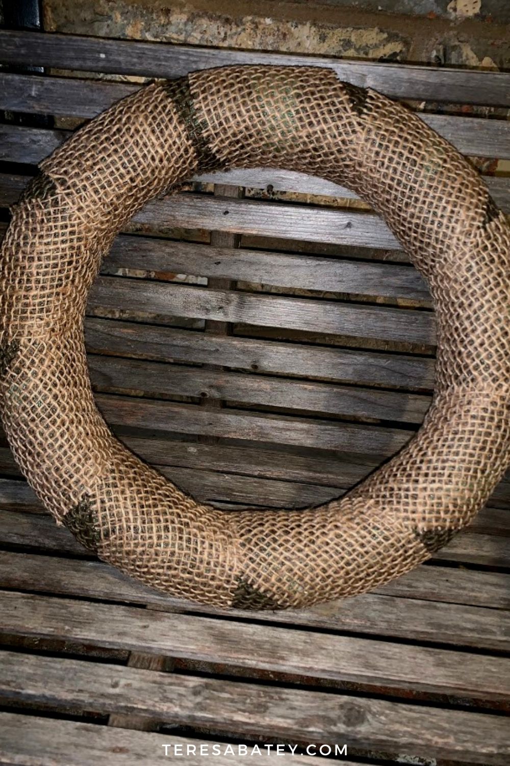 Cheap and Simple Styrofoam Fall Wreath