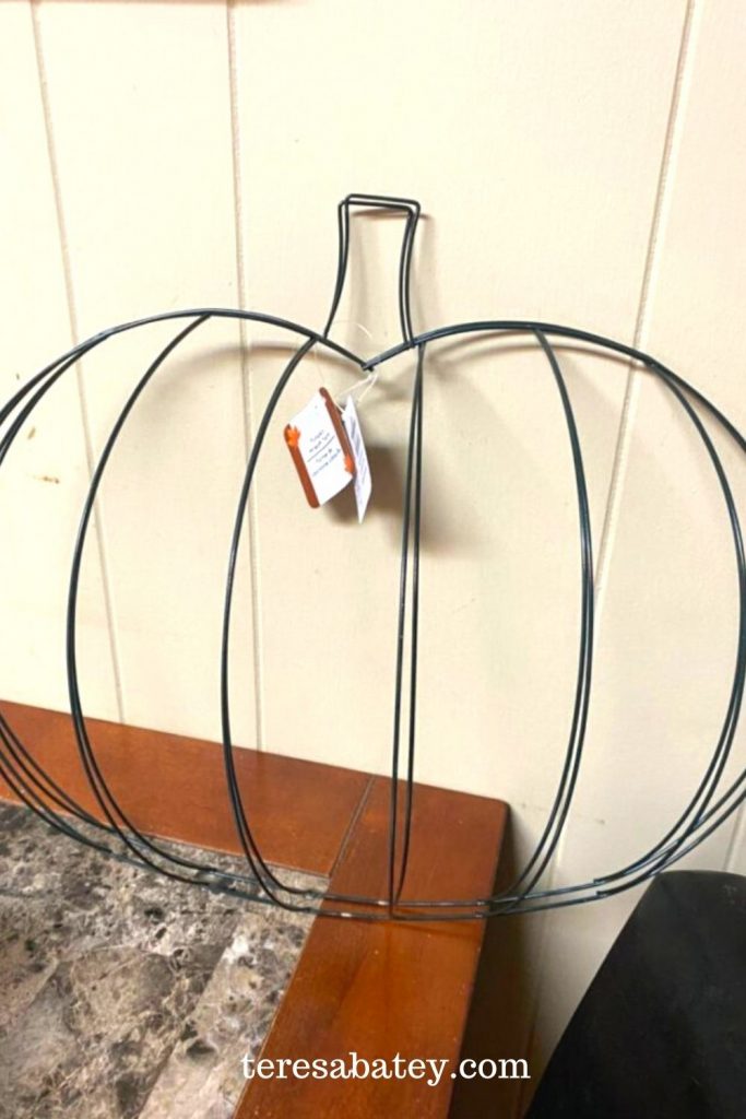 DIY Fall Table Centerpiece