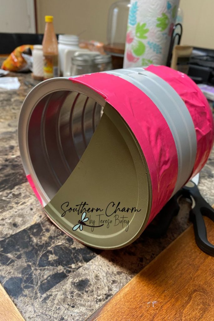 DIY Coffee Can Bird Feeder