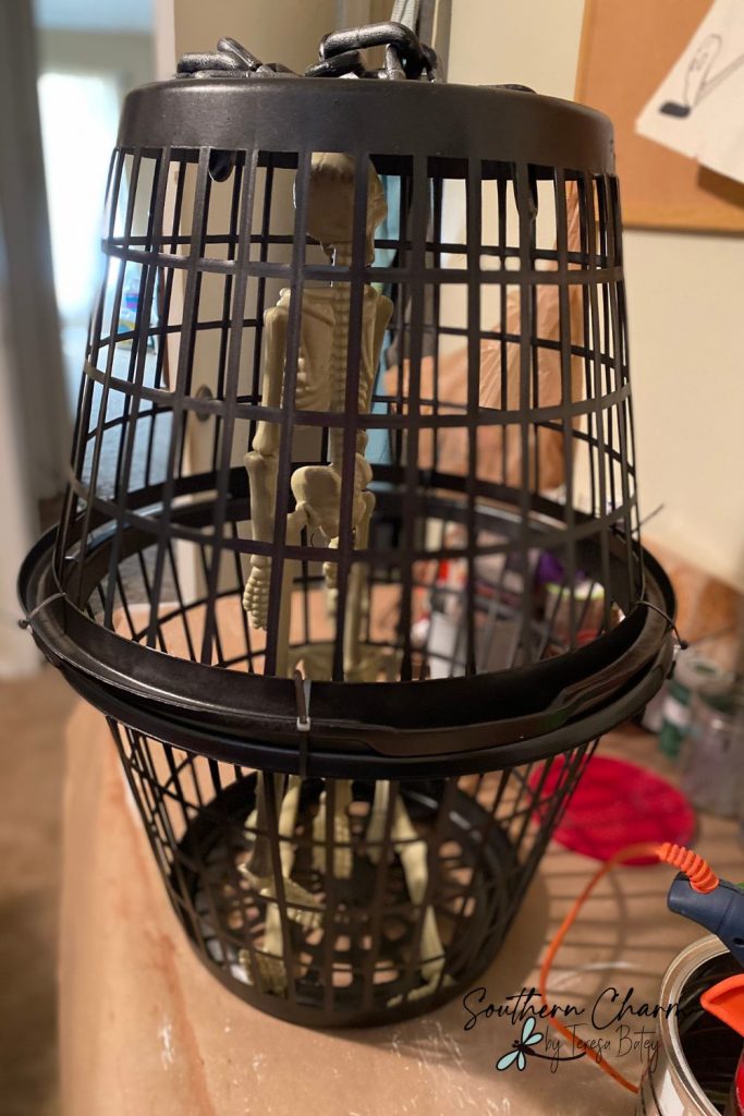 How To Make A Fun DIY Skeleton Cage For Halloween
